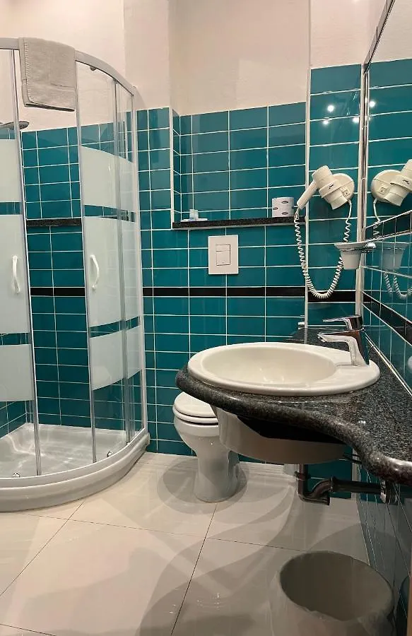 Hotel Europa Parking Livorno 3*,  Italia